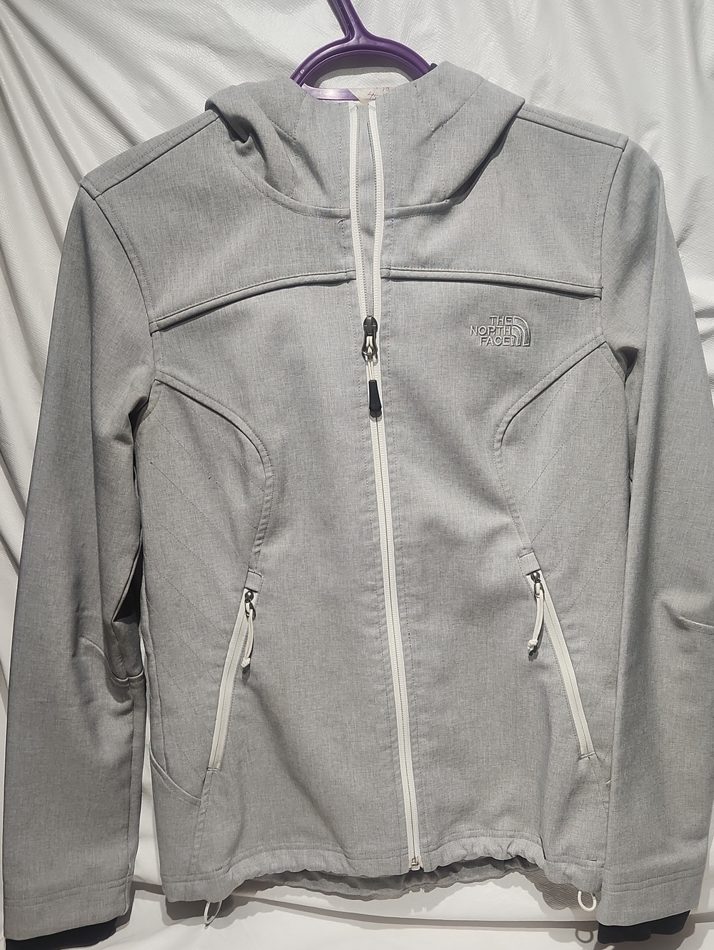 76. The North Face Women's Light Gray Hooded Softshell Jacket
